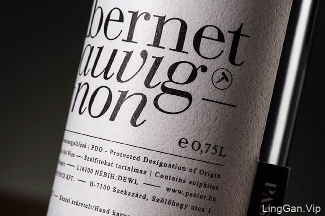 国外酒水包装设计Pastor winery''s葡萄酒标签