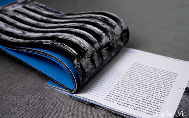 国外Kenozerye蓝色横版书籍画册设计