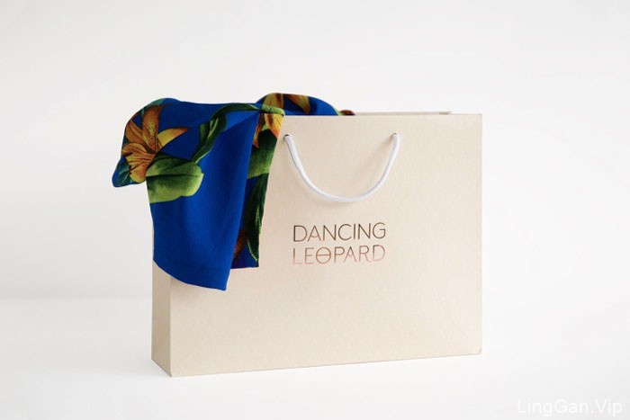 国外精细的Dancing Leopard女装品牌形象VI设计